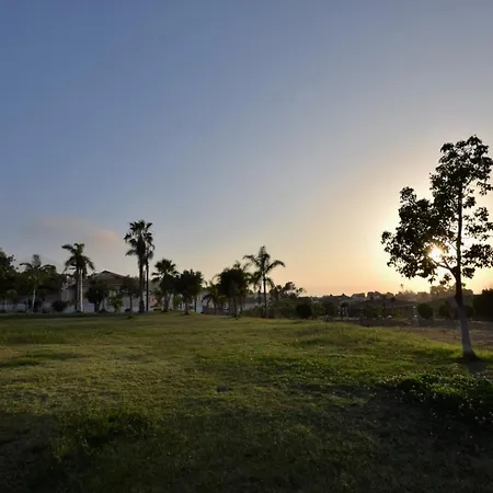 Charming Meters From Beach With Pool Puertito de Guimar
