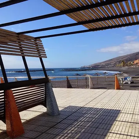 Charming Meters From Beach With Pool Пуэртито-де-Гуимар